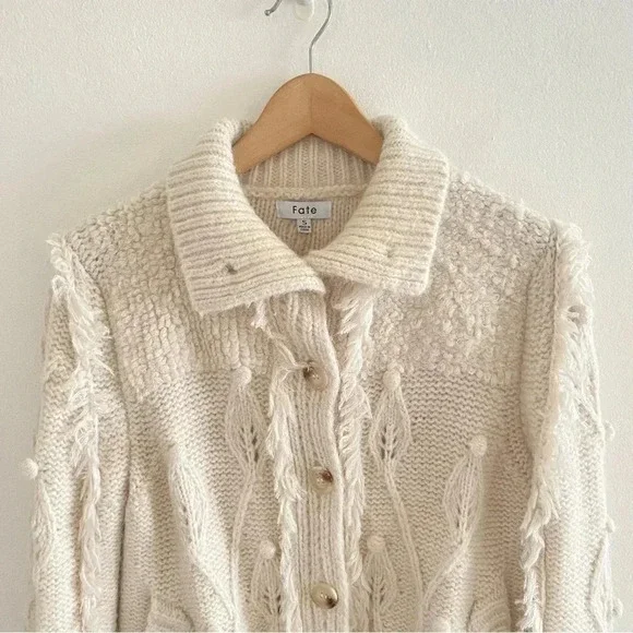 FATE Sweater Cardigan Sz Small Cream - Picture 2 of 9